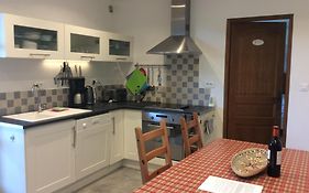 Les Jonquilles Bed And Breakfast